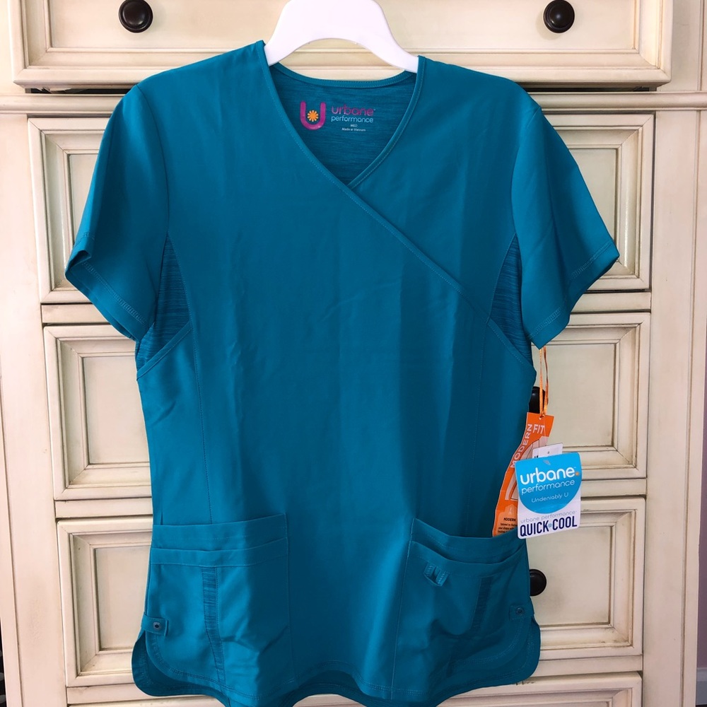 New urbane performance scrub top m mediterranean
